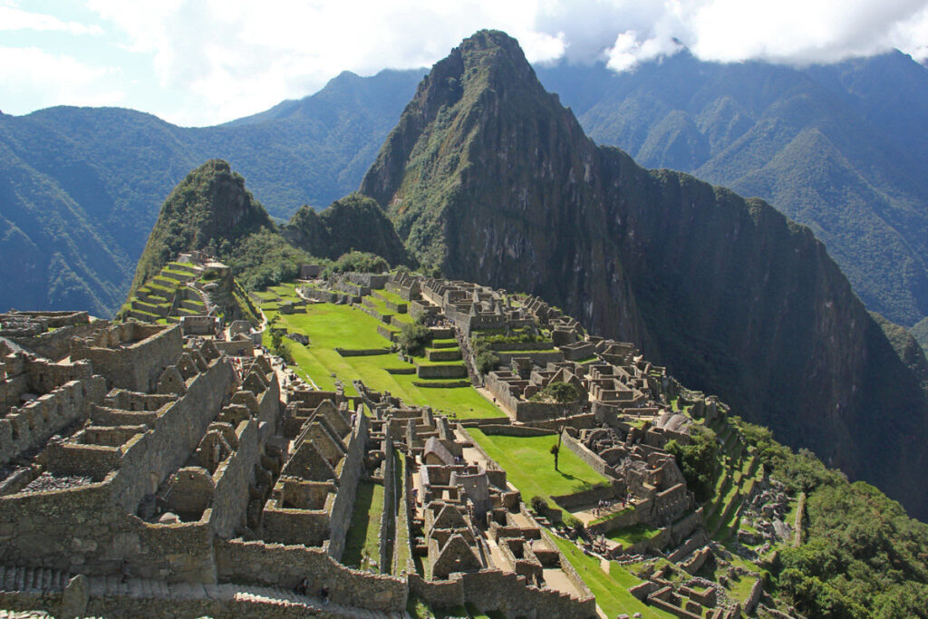 Imagem mostra Machu Picchu