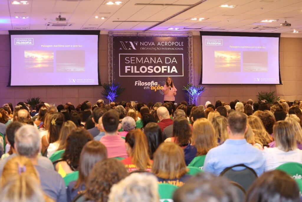 Dia Mundial da Filosofia é comemorado na semana de 18 a 23 de novembro em todo Brasil