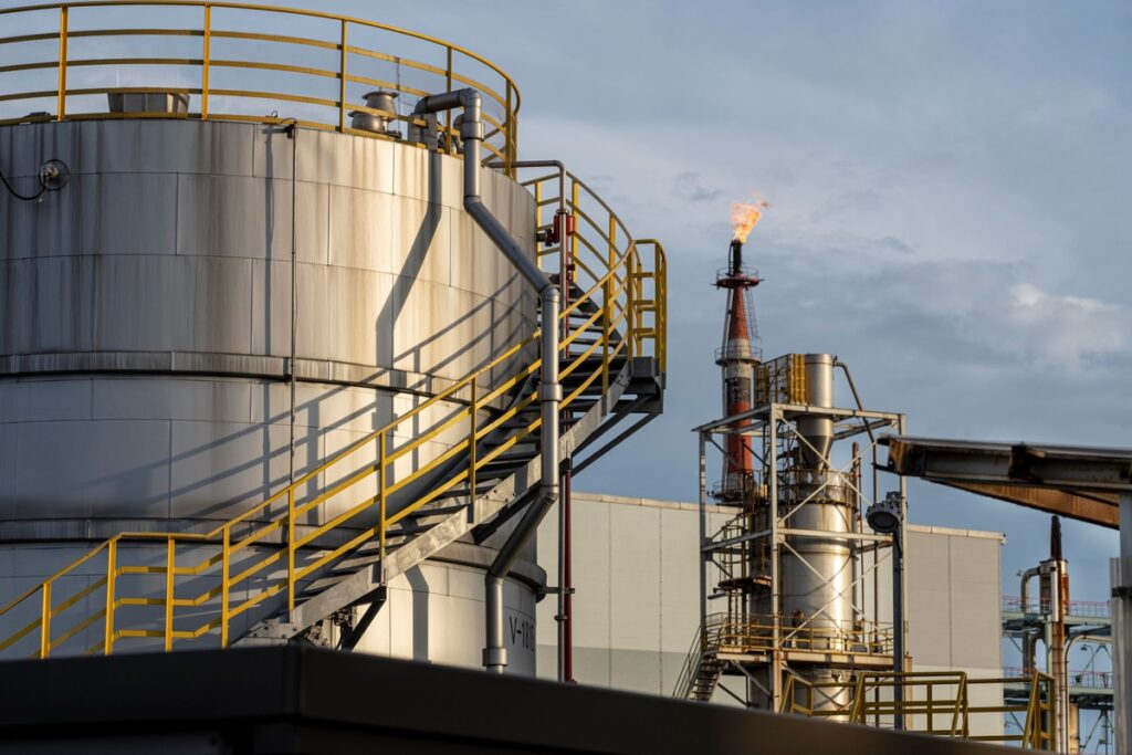 José Maurício Caldeira - Indústria