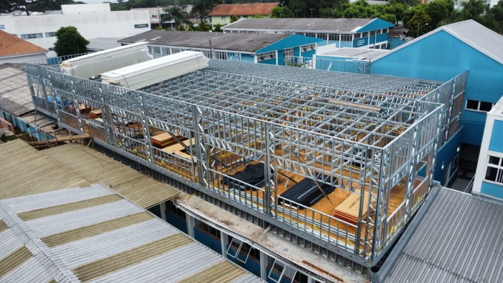 Obra em Steel Frame em escola no Paraná