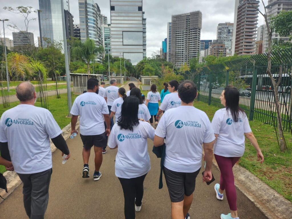 Caminhada no Parque das Bicicletas