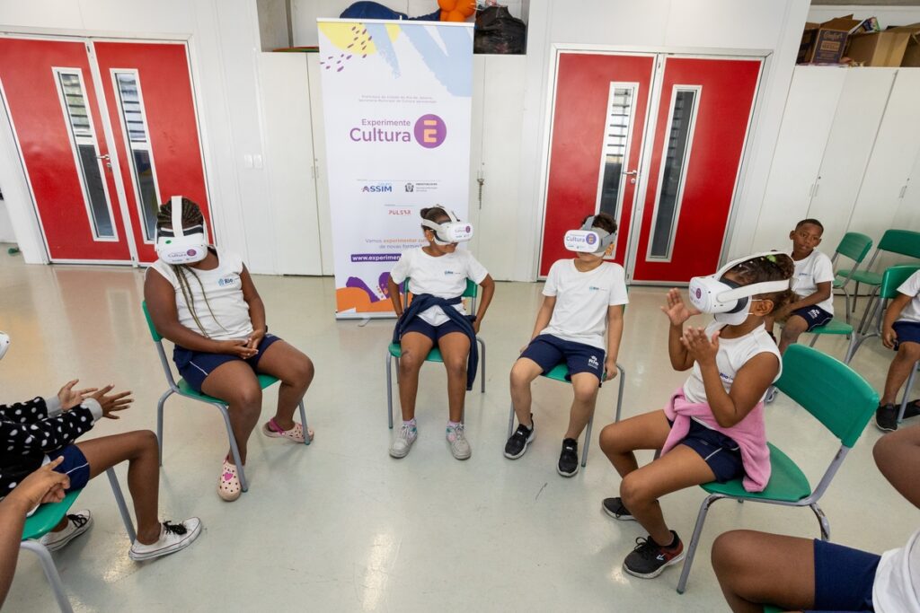 Visitando museus via realidade virtual