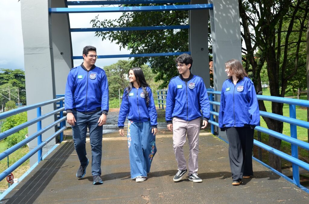 Equipe 42 QuakeHeroes