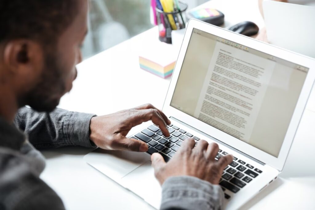 Elaboração de RFP para programas de idiomas requer atenção