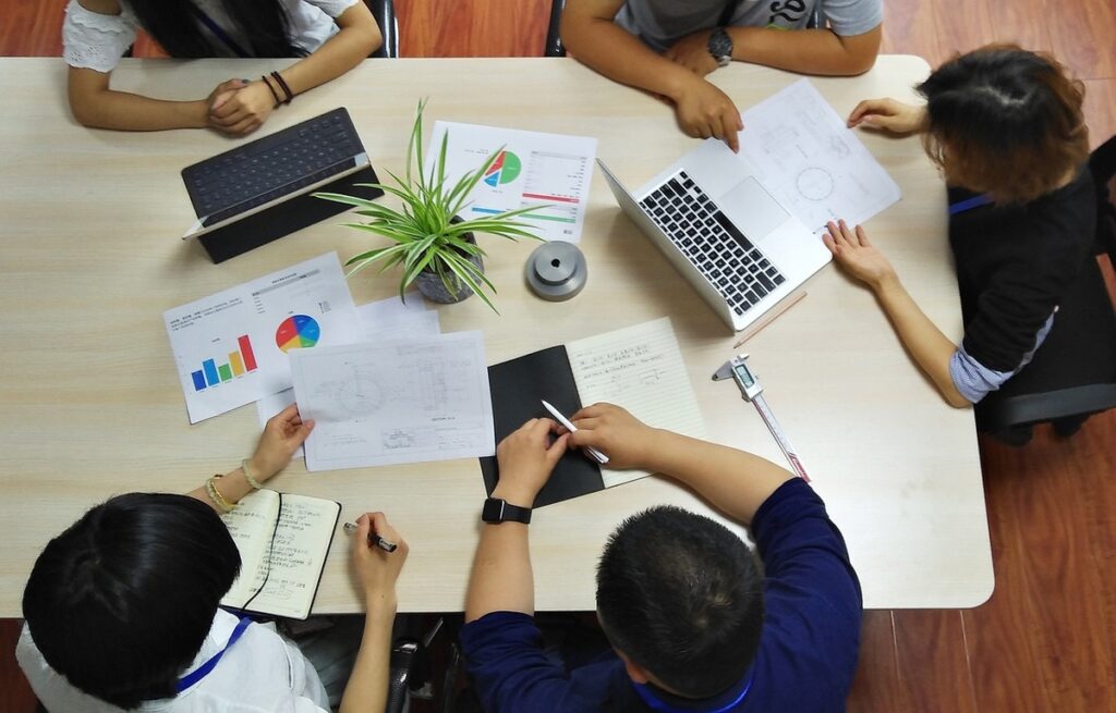 Reunião sobre marketing de afiliados