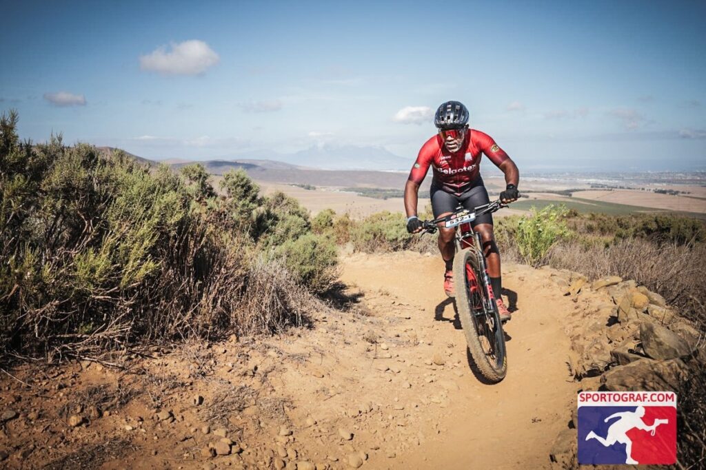 Apoio a atletas de ciclismo revoluciona o esporte no Brasil