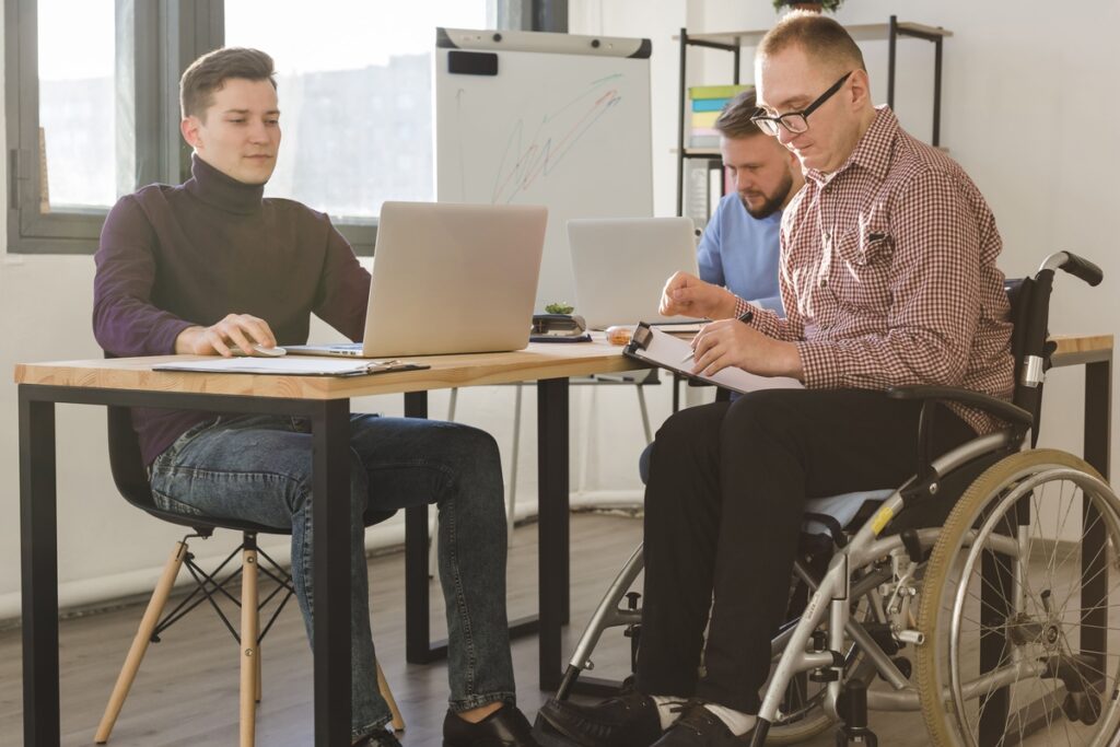Manpower abre diversas vagas para Pessoas com Deficiência