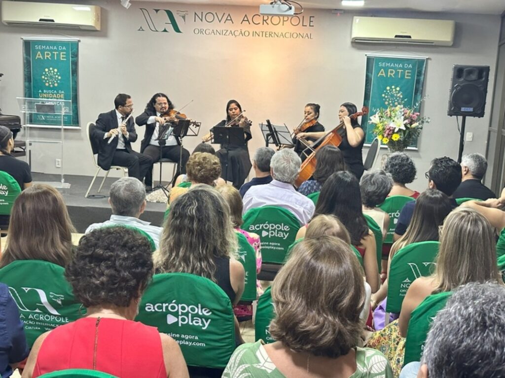 Músicos se apresentam na Semana da Arte