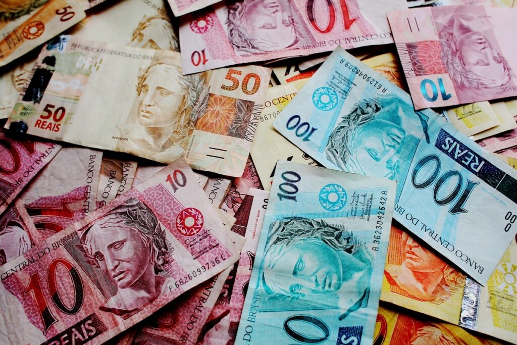 Cédulas de reais