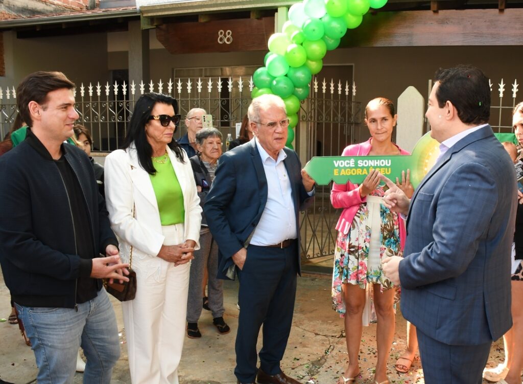 Cartão de TODOS Sonhos entrega casa.