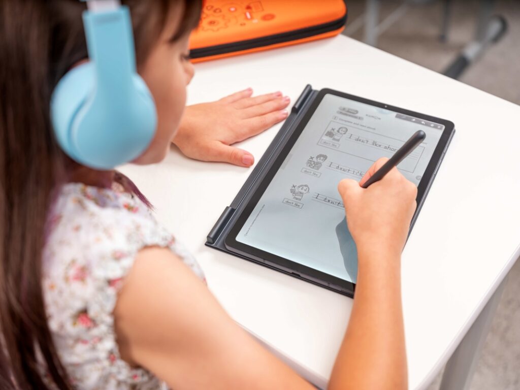 Tecnologia pode impulsionar aprendizado durante as férias
