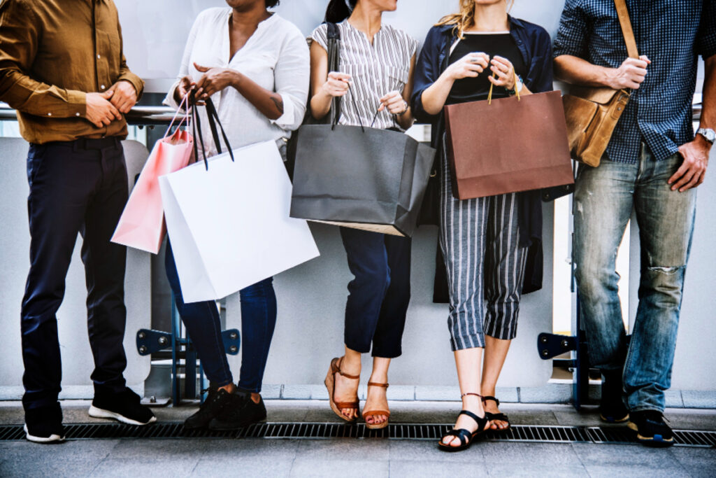 Consumo de moda cresce 42% em 25 anos, revela estudo