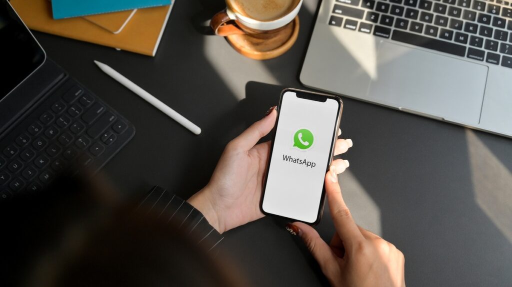 WhatsApp vira centro de convergência empresarial no Brasil