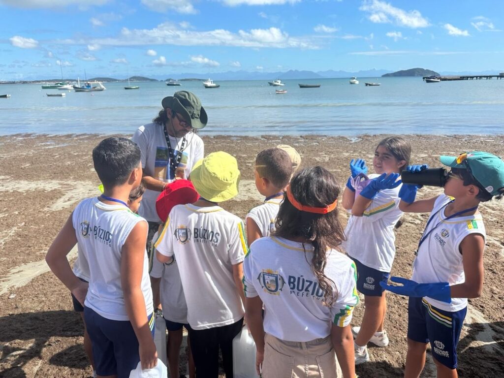 mutirão praia Amanrasa