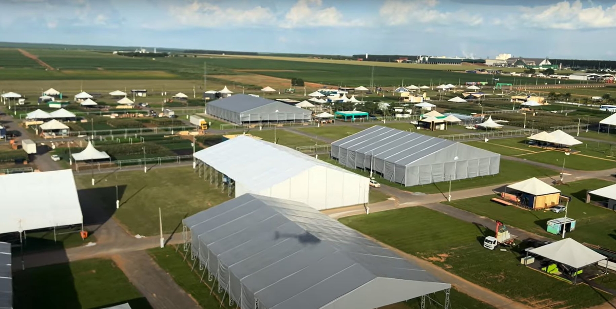 Galpões lonados ganham espaço no agronegócio