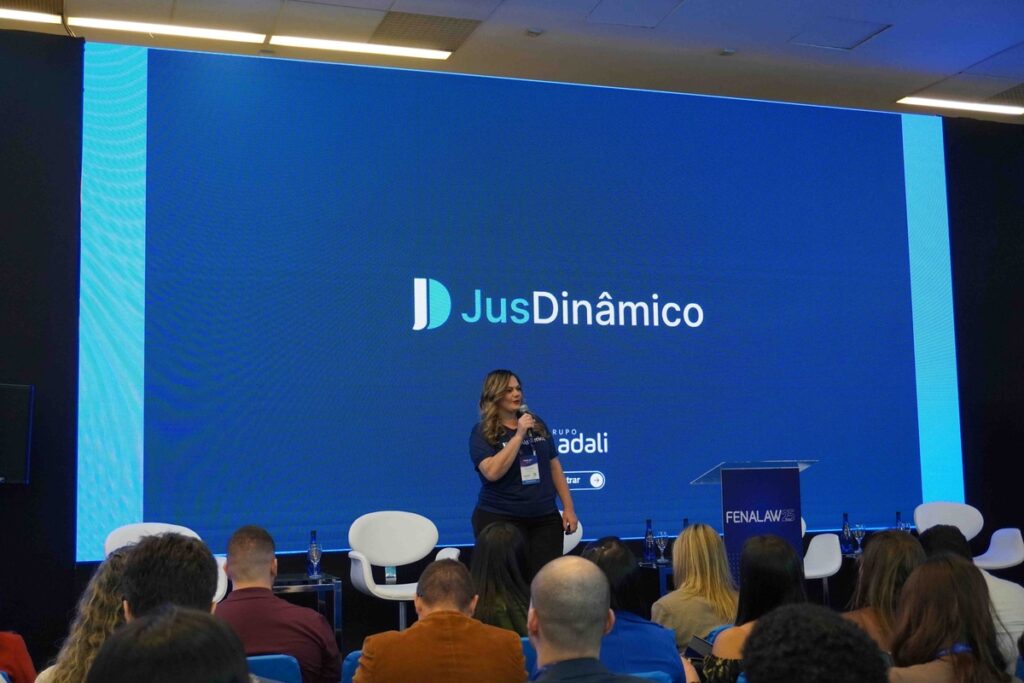 JusDinâmico: plataforma de IA impulsiona advogados
