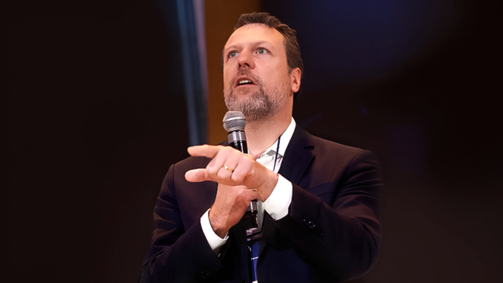 Alexandre Ribas, CEO da Falconi