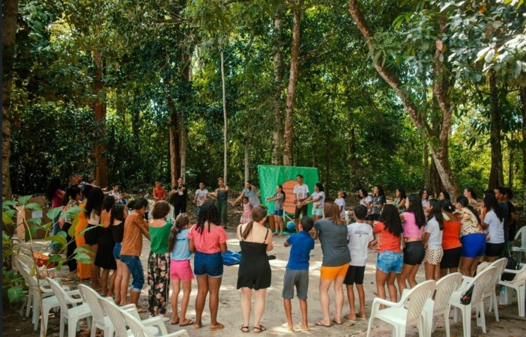 Vaga Lume celebra voluntários que transformam a Amazônia