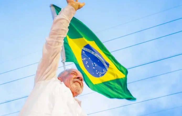 Ana Márcia: Crônica da esperança