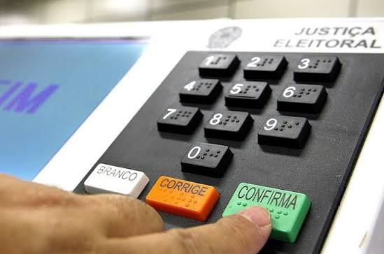 Eleitor que faltou ao primeiro turno pode votar no segundo; próxima votação será em 25.10