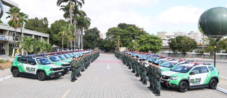 PM do Ceará recebe 40 novos veículos para reforçar policiamento em 19 municípios