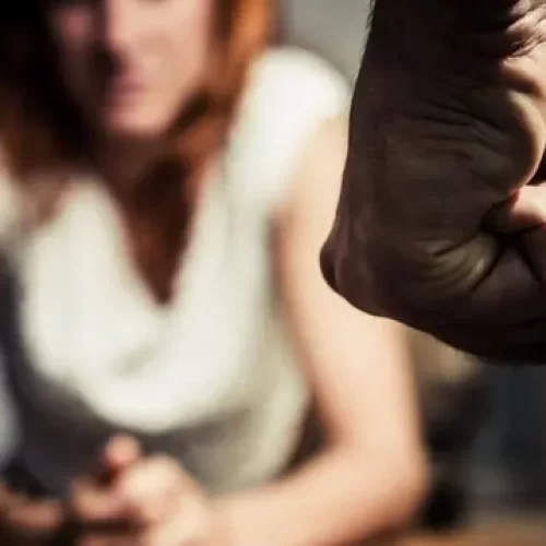 Lula sanciona Programa Antes que Aconteça, de prevenção à violência contra a mulher