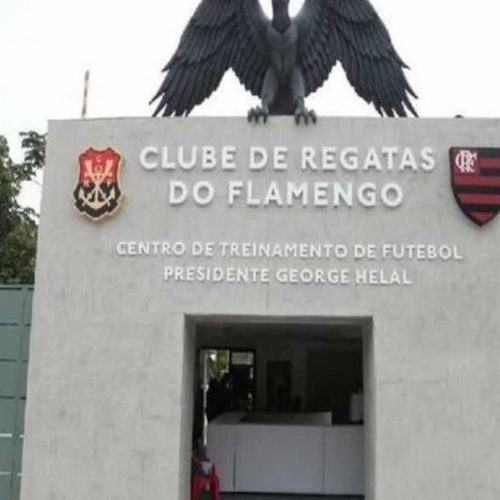MP pede à Justiça condenação de sete acusados pelo incêndio no Ninho do Urubu, centro de treinamento do Flamengo, onde dez jovens morreram em 2019