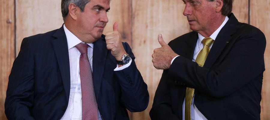Senador Ciro Nogueira, bolsonarista Master, se atola mais ainda no chiqueiro do banco de Vorcaro