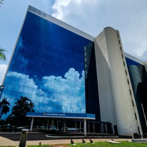 INSS vai devolver R$ 292 milhões roubados de aposentados com descontos ilegais feitos por entidades criminosas