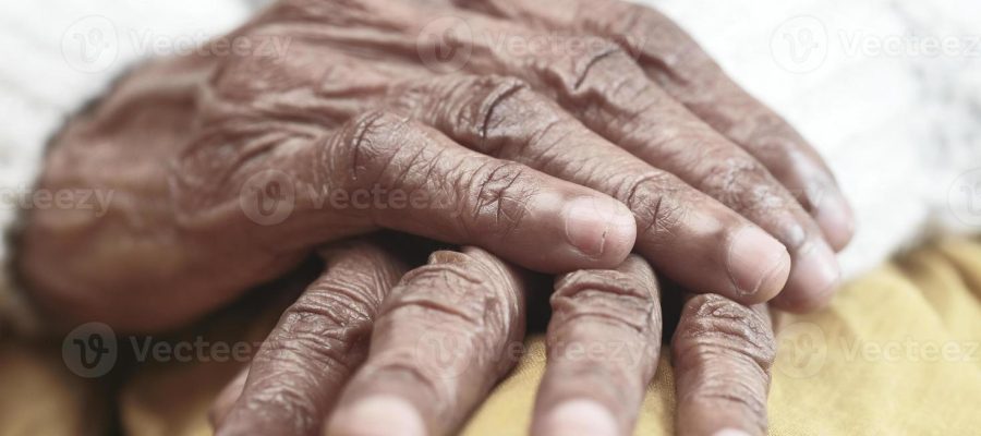 Junho Violeta: conheça sete indícios que podem ajudar a identificar maus-tratos contra pessoas idosas