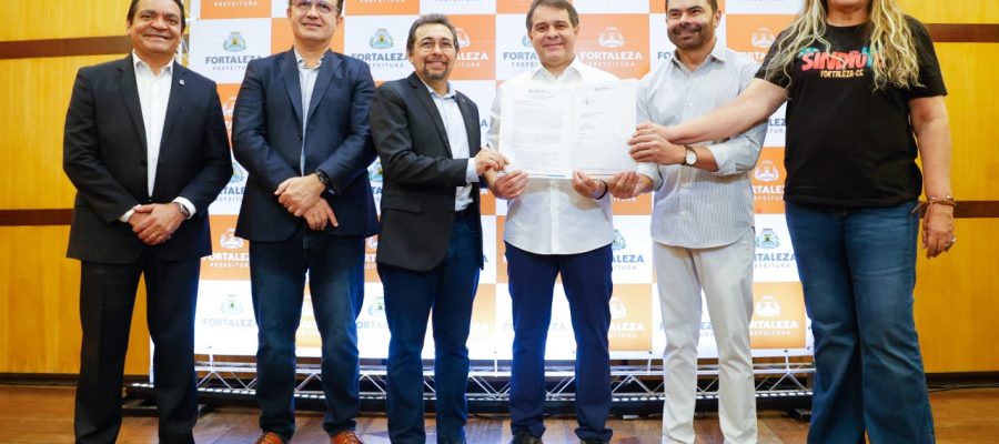 “Mestres na Pós”: Prefeitura de Fortaleza lança programa para qualificar docentes com mestrados e doutorados