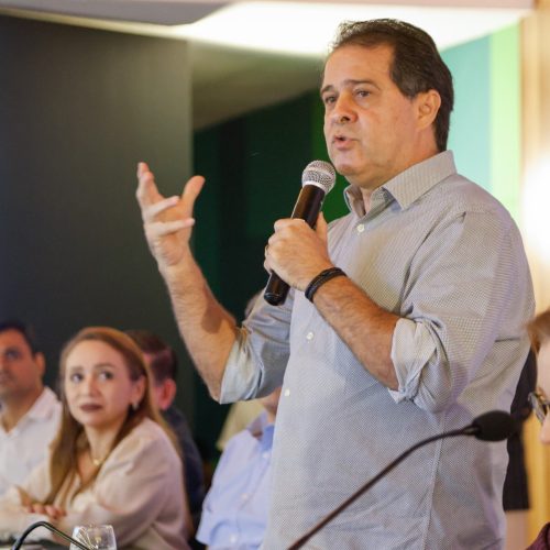 Evandro Leitão anuncia R$ 6 milhões para Educação Inclusiva na rede municipal de ensino de Fortaleza
