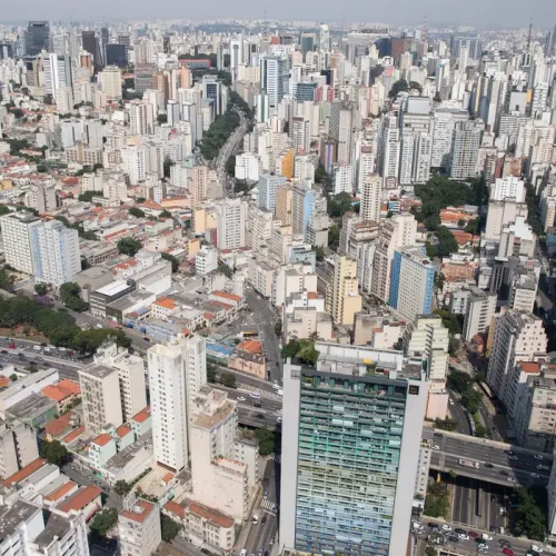 Brasil: área urbanizada cresceu 12,3% de 2019 a 2022 no País, revela IBGE