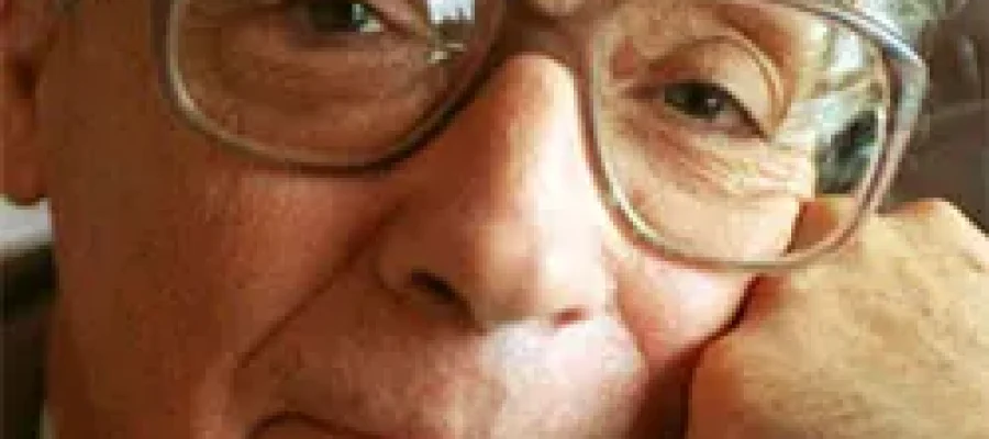 A Resenha da Tuty: “Mundo cor de leite”