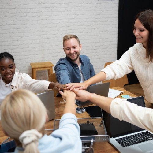 Sobrecarga de comando gera "chefes ausentes" e desafia a cultura organizacional