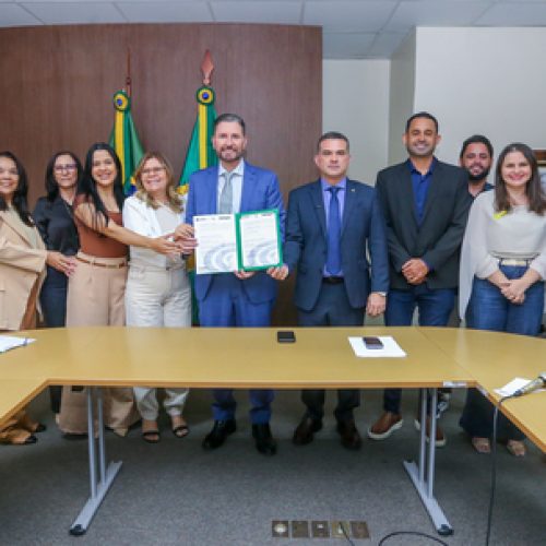 Alece faz parceria com câmaras de vereadores de Solonópole, Cariús, São João do Jaguaribe e Potiretama para promover capacitação
