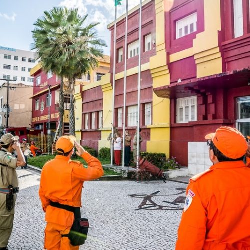Fortaleza sedia nesta semana congresso de bombeiros de toda a América