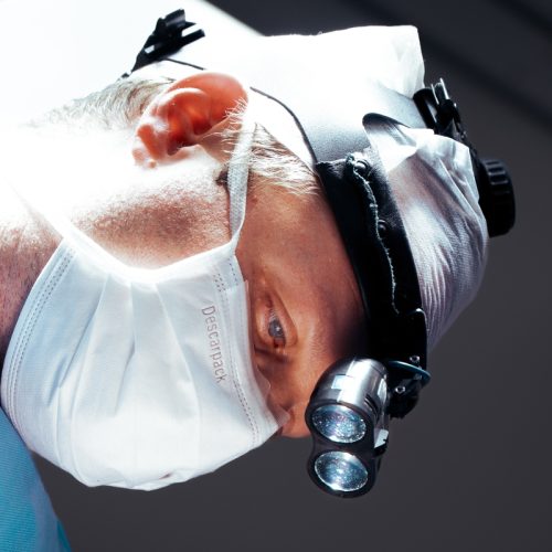 Ex-jogador Vanderlei Alves será operado em Florianópolis