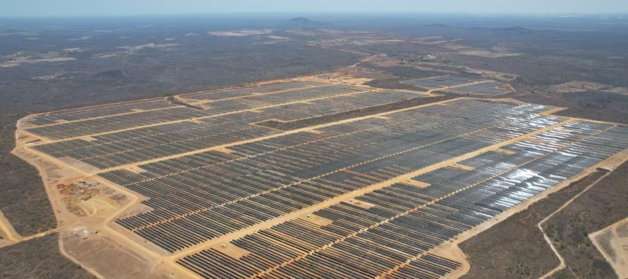 Complexo fotovoltaico em Jaguaruana recebe autorização para iniciar testes