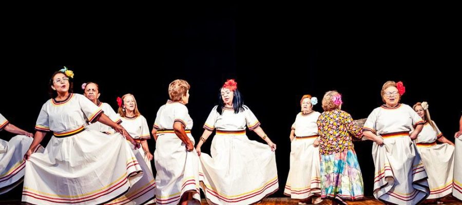 Barro Cru, musical moldado na cultura cearense, será encenado em Fortaleza e Juazeiro do Norte; montagem reúne 20 artesãos idosos