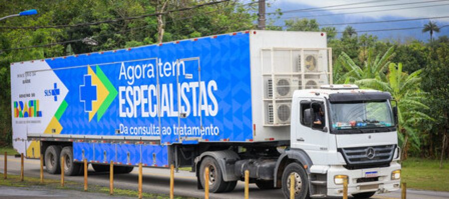Ministério da Saúde lança em Fortaleza e Maracanaú carretas de saúde da mulher e de cirurgias de catarata; ação integra o programa Agora Tem Especialistas