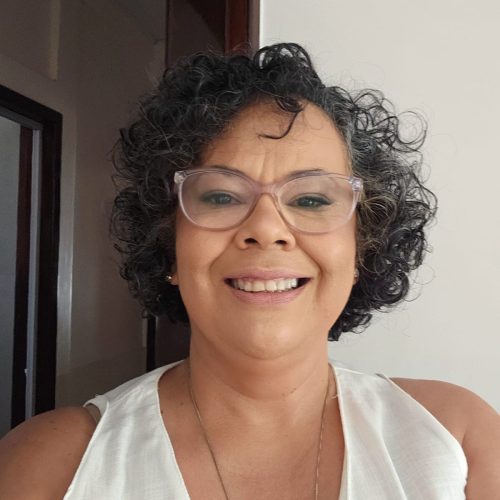 Educar em uma sociedade de crianças adultizadas e adultos infantilizados