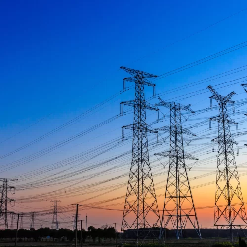 A Coluna do Roberto Maciel (sábado, 23.5): Determinações judiciais modificam rumo de questão sobre energia