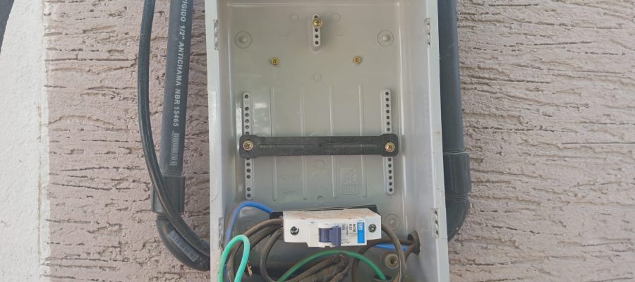 Quatro pessoas são presas em Acaraú, Horizonte e Juazeiro do Norte por furto de energia elétrica