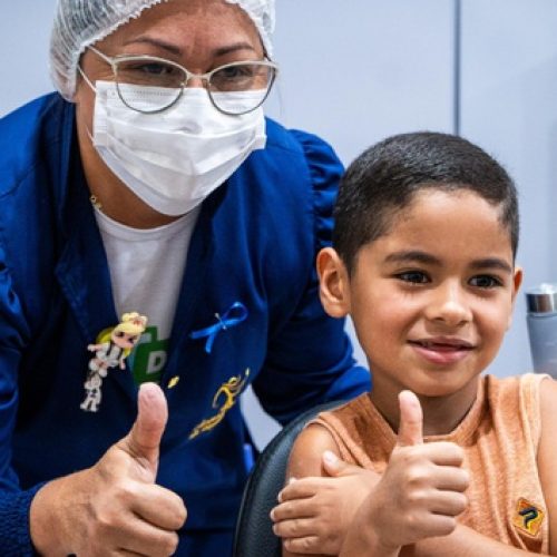 Relatório da OMS e do Unicef mostra aumento da vacinação infantil no Brasil; dados revelam vitória da saúde e do bom-senso contra o preconceito e o crime