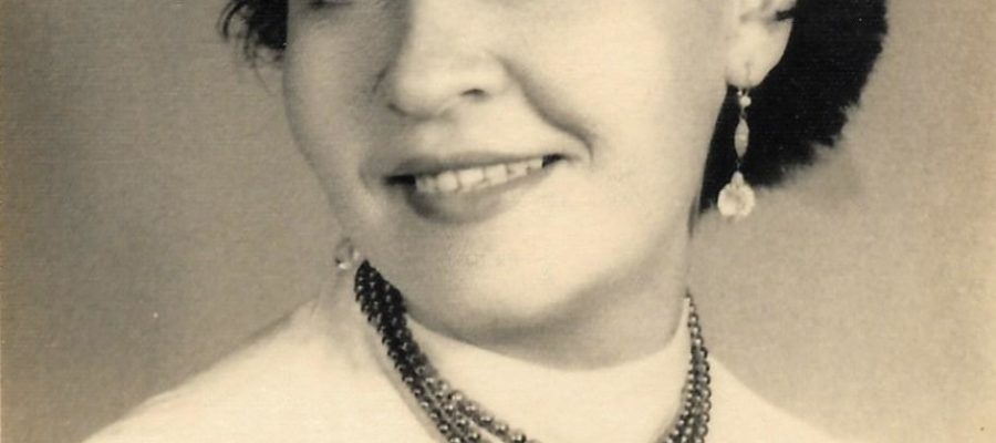 Uma crônica do amor inabalável: “abença, mãe!”