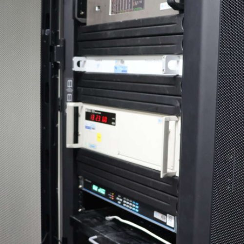 Relógio atômico do Data Center da Etice entra em produção e assegura alta precisão no Ceará e Nordeste