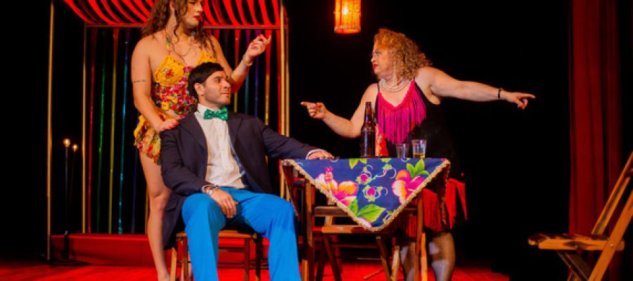 “Cabaré: As Filhas da Glória”, peça de Walden Luiz, retorna aos palcos de Fortaleza em nova temporada com releitura contemporânea da dramaturgia cearense