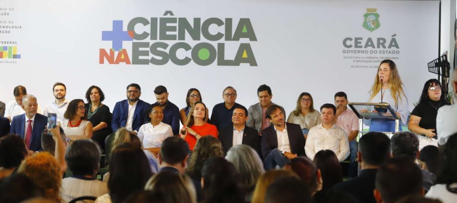Ceará: programa federal Mais Ciência na Escola vai apoiar estudantes e professores com bolsas