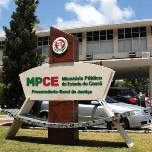 Ministério Público do Ceará denuncia ex-servidora da Justiça acusada de aumentar indevidamente o próprio salário